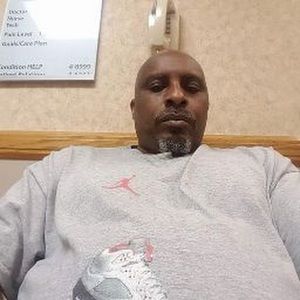 Meet your Posher, Gregory